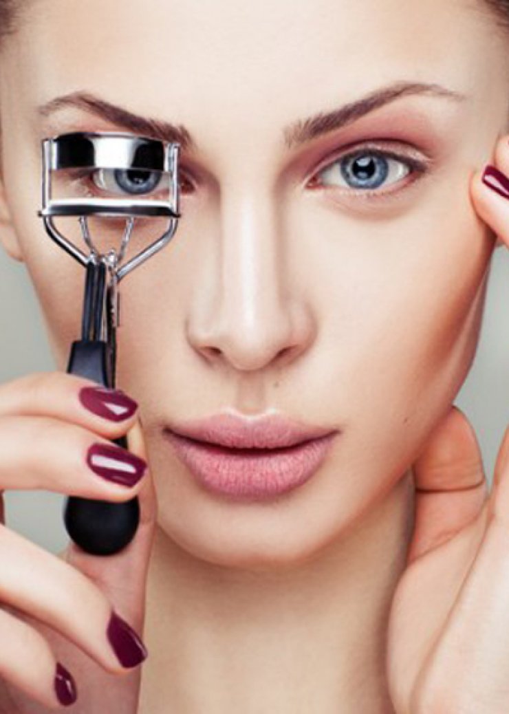 Σου έχουμε έξι super κολπάκια για τη μάσκαρα!