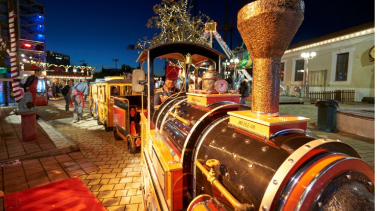 Ένα μαγικό Χριστουγεννιάτικο χωριό, ανοίγει στο θεματικό πάρκο των παιδιών