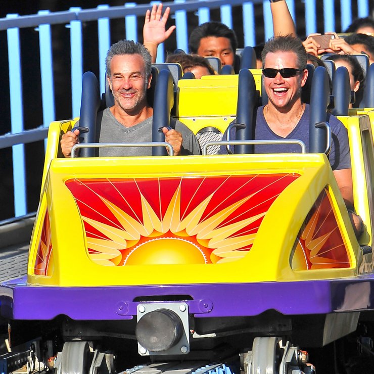 O Matt Damon στην Disneyland [εικόνες]