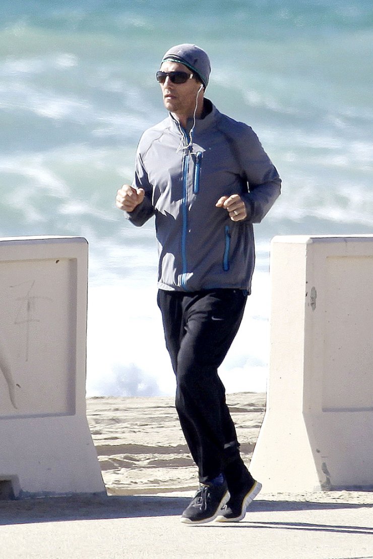 Mathhew McConaughey: Τρέχει να ξεχάσει [φωτογραφίες]