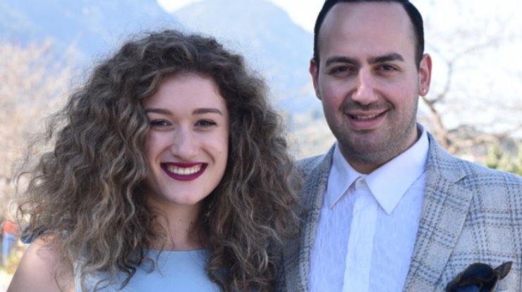 Μαυρίκιος Μαυρικίου – Ιλάειρα Ζήση: Ξεκίνησε το γλέντι του αρραβώνα τους [εικόνες]