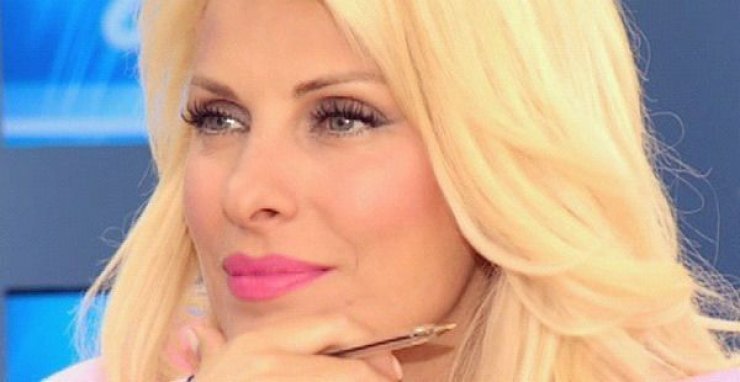 Ελένη Μενεγάκη: Άφαντη στην τελική πρόβα