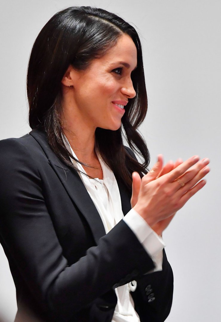 Η Meghan Markle αλλάζει όσα ξέραμε για το βασιλικό ντύσιμο