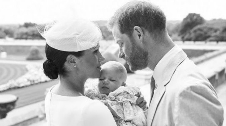 Meghan Markle: Έσπασε ξανά το βασιλικό πρωτόκολλο με την εμφάνιση της 