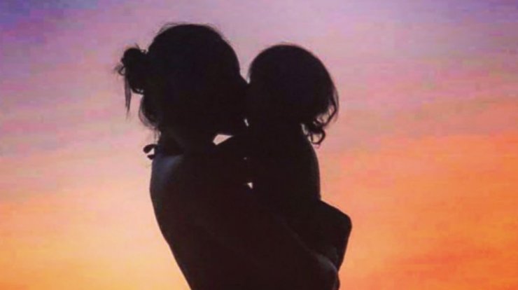 Ελεονώρα Μελέτη: Η βόλτα με την κορούλα της Αλεξάνδρα [εικόνες]