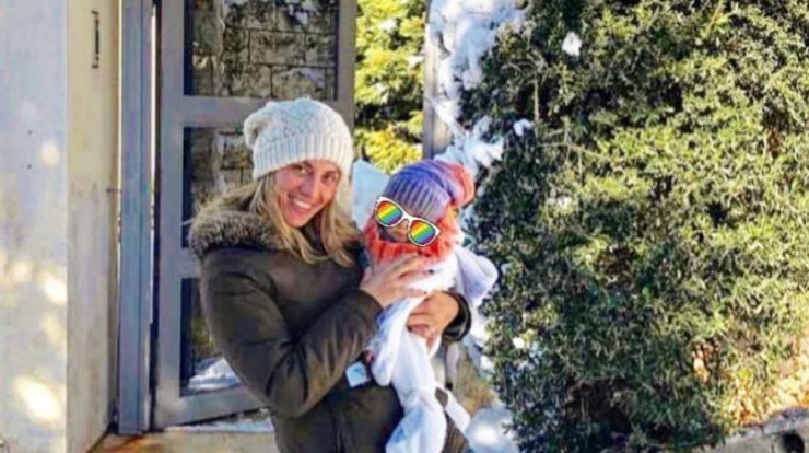 Ελεονώρα Μελέτη: Μας έδειξε τι κάνει με την κορούλα της λίγες μέρες μετά το νοσοκομείο 