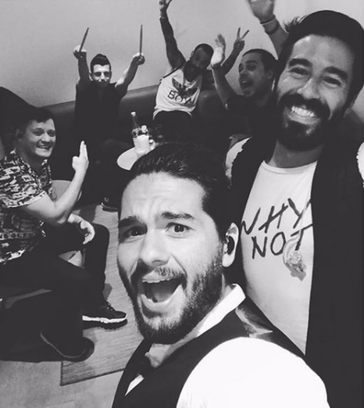 Αποχώρηση βόμβα από το συγκρότημα "Μέλισσες"