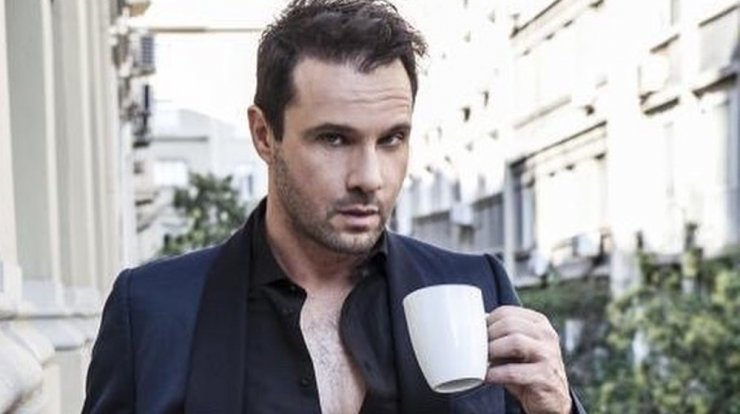 Μέμος Μπεγνής: Δεν πάει το μυαλό σας τι σπουδές θα ξεκινήσει! [βίντεο]