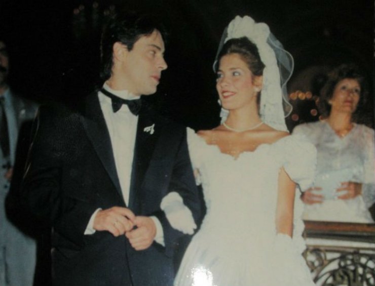 Δείτε πως είναι σήμερα ο πρώτος σύζυγος της Ελένης Μενεγάκη