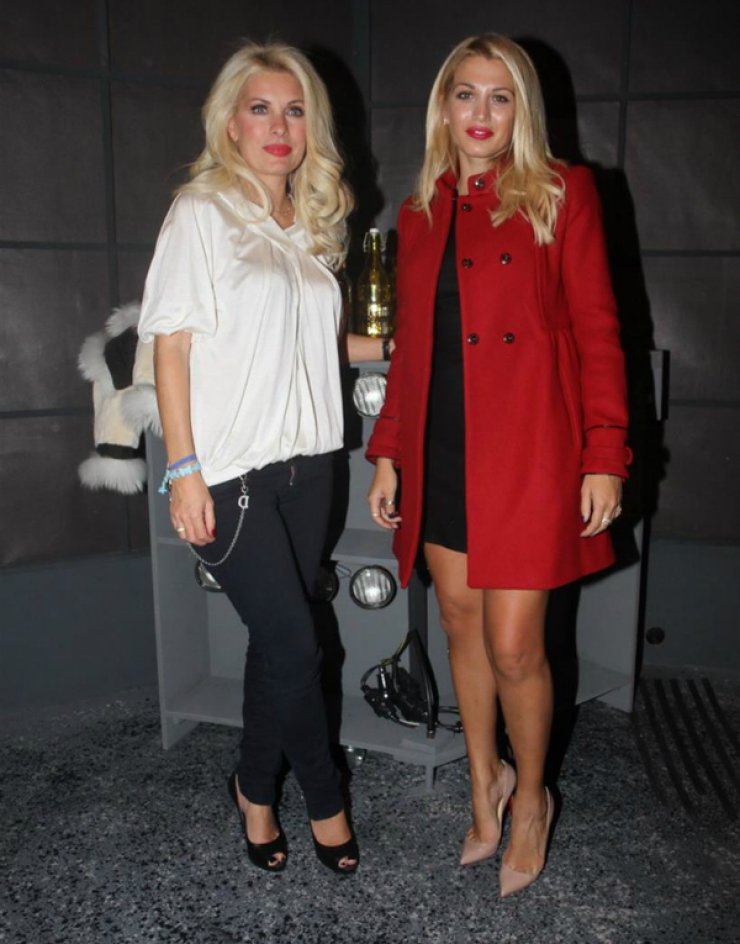 "Η Σπυροπούλου είναι γυναικάρα, η Μενεγάκη είναι ξεπερασμένη!" [βίντεο]