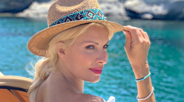 Άγγελος - Λάουρα - Βαλέρια: Δείτε τις φωτογραφίες  που έχουν στα προφίλ τους στο instagram