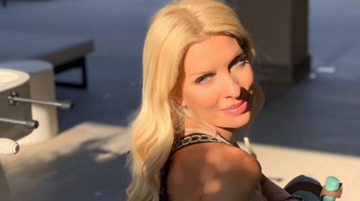 Έλενη Μενεγάκη: Τα "σ