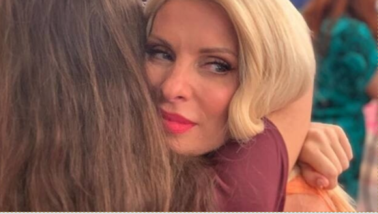 Ελένη Μενεγάκη: Η απαγόρευση που της έθεσε η κόρη της και αφορά τις κοινές τους εμφανίσεις [βίντεο] 