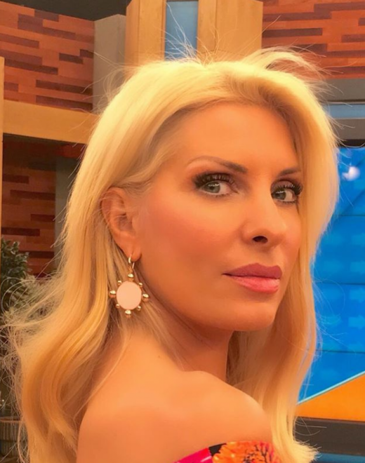 Ελένη Μενεγάκη: Αυτός είναι ο πρώτος της έρωτας και δεν τον έχει ξεχάσει ποτέ! [βίντεο]