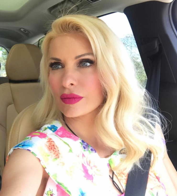 Ελένη Μενεγάκη: Αποκαλύπτει τι της συνέβη καθώς έβλεπε Survivor!