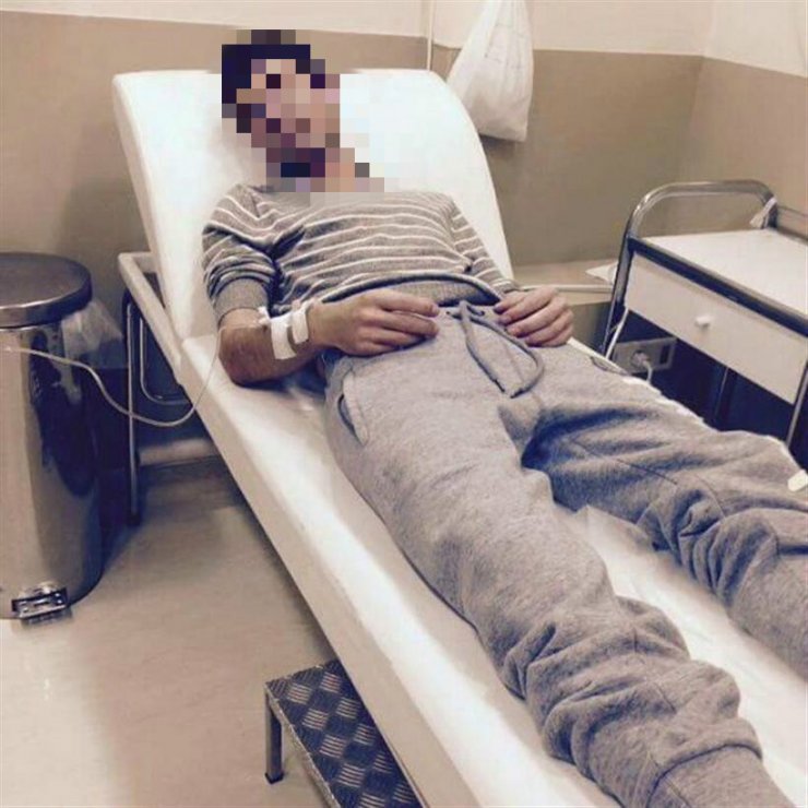 Η φωτογραφία Έλληνα παρουσιαστή μέσα από το νοσοκομείο μετά την εισαγωγή του