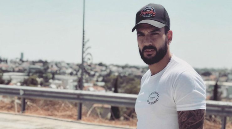 Γιώργος Μερκής: Το νέο look του που μας άφησε άφωνους! 