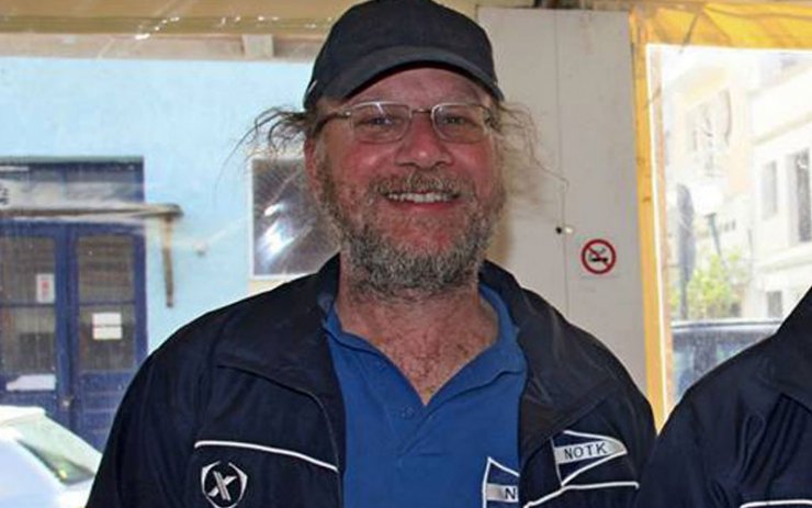 Δείτε την συγκινητική ανάρτηση της κορης του Δημήτρη Τουρναβίτη για το θάνατο του πατέρα της! [βίντεο]