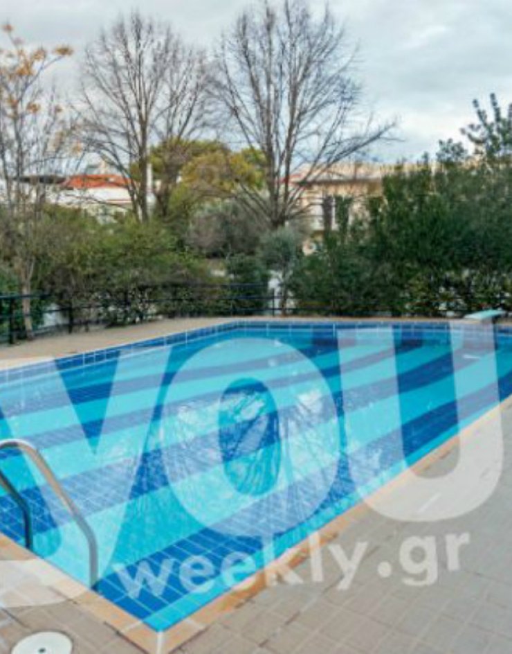 Η εντυπωσιακή μεζονέτα πασίγνωστου Έλληνα τραγουδιστή!