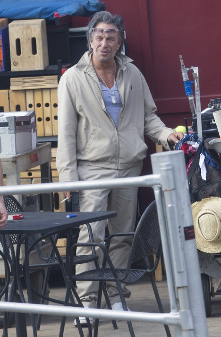 Αγνώριστος έχει γίνει διάσημος σταρ του Hollywood [εικόνες]