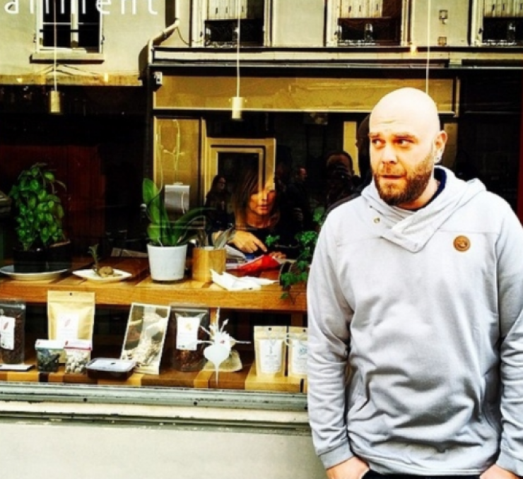 Ο Μιχάλης Κουϊνέλης από το ελληνικό, στο γαλλικό «The Voice»