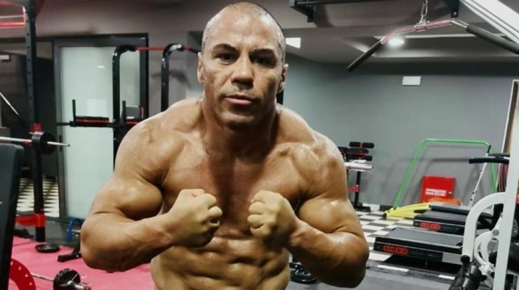 Μιχάλης Ζαμπίδης: Απίστευτο! Kλέφτες προσπάθησαν να ανοίξουν το σπίτι του [βίντεο]