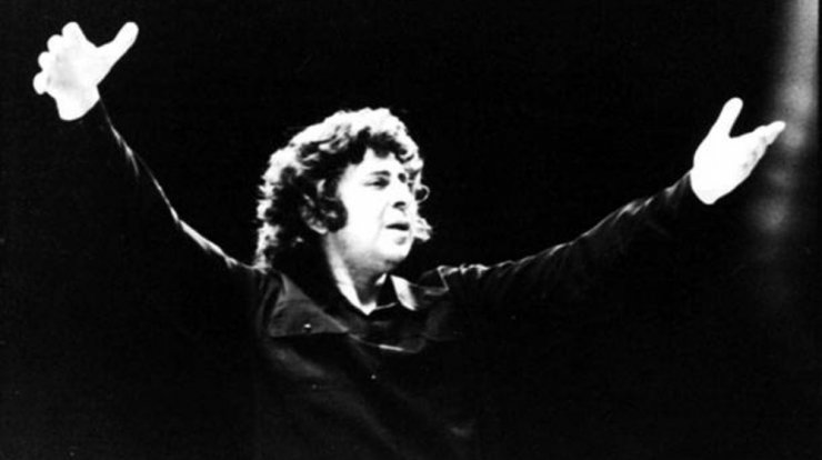 Το ΣΙΓΜΑ απόψε τιμά τον σπουδαίο Μίκη Θεοδωράκη