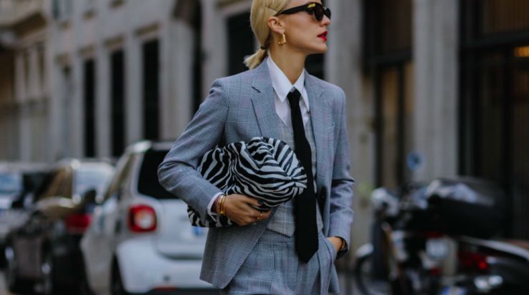Πέντε fresh τρόποι με τους οποίους φόρεσαν το πουκάμισο τους τα fashion girls στο Μιλάνο