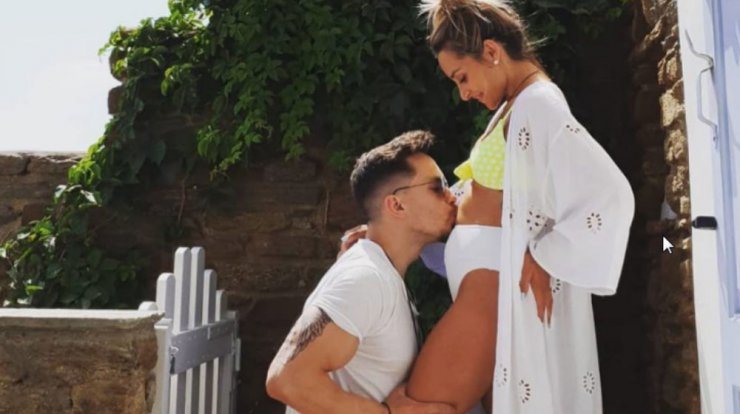 Λευτέρης Πετρούνιας - Βασιλική Μιλλούση: Αυτό είναι το φύλο του μωρού που περιμένουν!