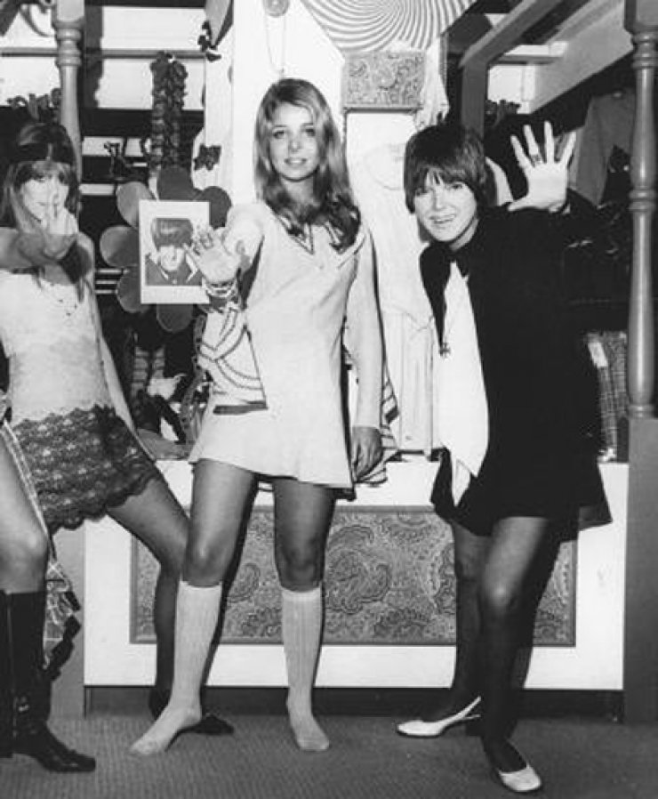 Η μίνι φούστα έγινε 50 ετών 