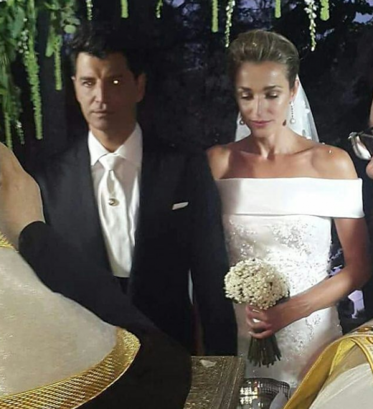 Δείτε για πρώτη φορά φωτογραφίες του Σάκη και της Κάτιας μέσα από την εκκλησία!