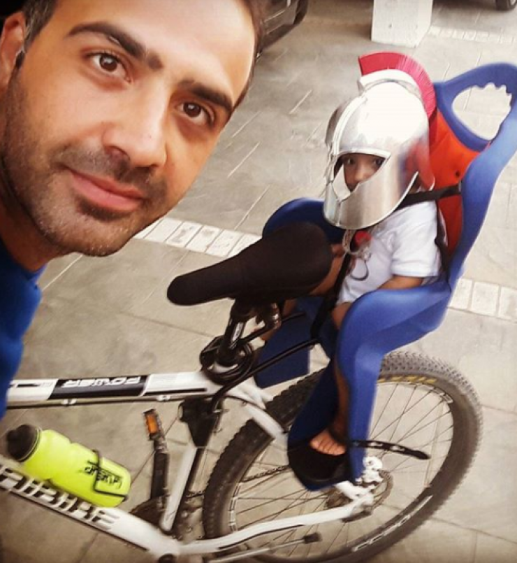 Αυτή σίγουρα είναι η πιο τρυφερή εικόνα που έχουμε δει ποτέ με το γιο του Μιχάλη Σοφοκλέους!