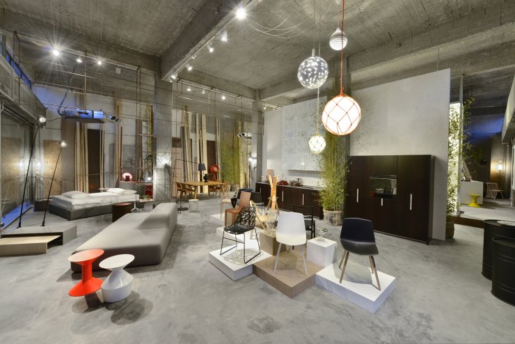 Stock and display clearance στο Mobhaus Design Store