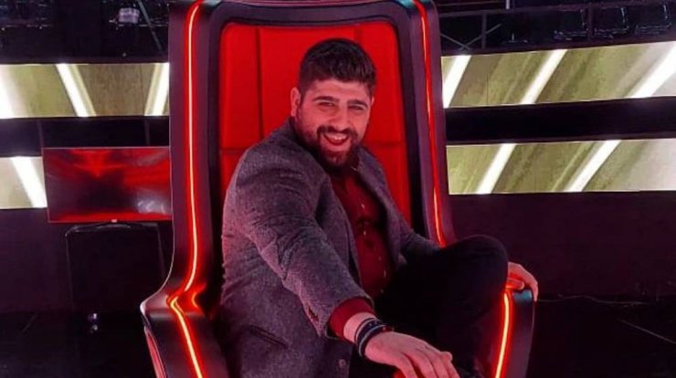 Μωυσής Παπαμωυσέως: Μπήκε κατά λάθος στο καμαρίνι της Έλενας Παπαρίζου που είχε μπει για να αλλάξει