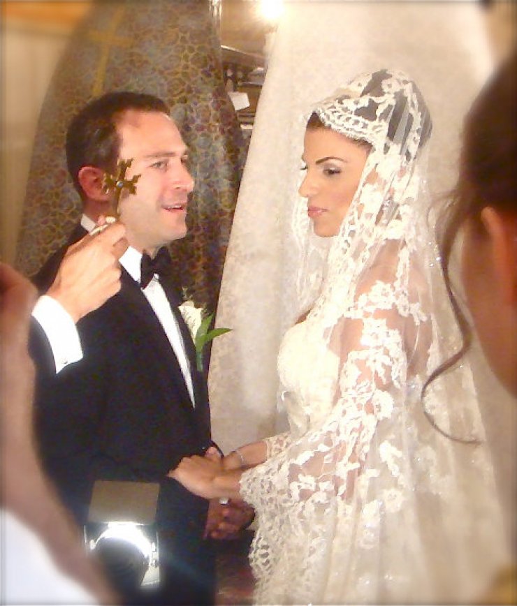 Monique Varbedian: Γιορτάζει την επέτειο του γάμου της! 