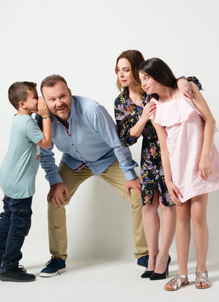 Μάθετε τι κάνει η Άννα Μονογιού στα γυρίσματα της σειράς "Παντρεμένοι κι οι δυο"!