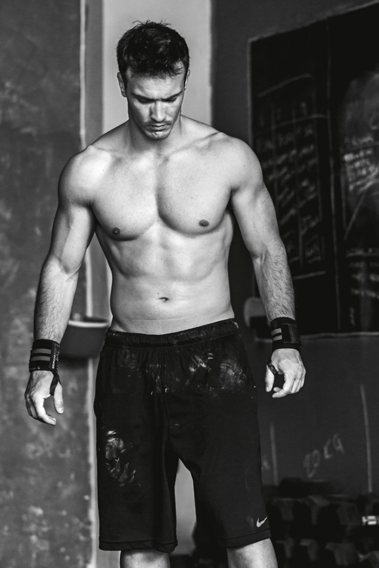 Δημήτρης Μώρος: Ο personal trainer μας δίνει μυστικά για τέλειο σώμα!