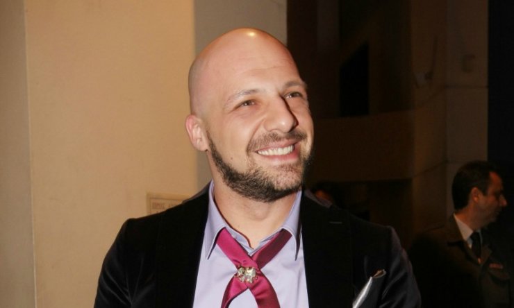 Με βραδινό talk show ο Νίκος Μουτσινάς στον Alpha