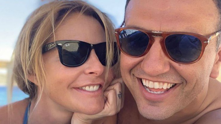 Τζένη Μπαλατσινού: Οι φωτογραφίες που πυροδότησαν τις φήμες για εγκυμοσύνη! 