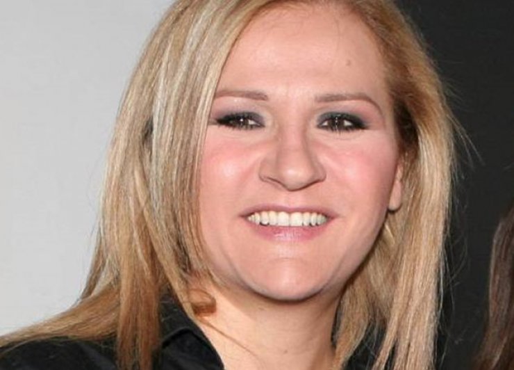 Μπέσυ Μάλφα: Με ερωτεύονται gay και κολλούν περισσότερο επειδή…