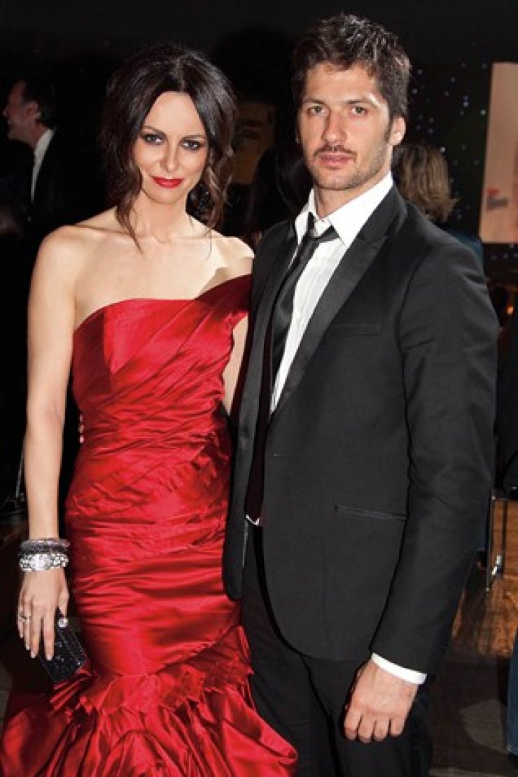 «Αδίστακτες, λυσσάρες γυναίκες… φλερτάρουν τον άνδρα μου!»