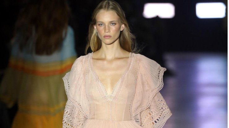 Βολάν: Η τάση που πρέπει να φορέσεις