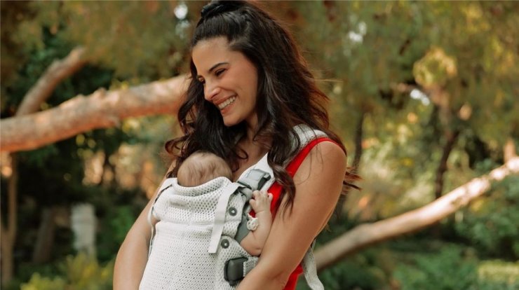 Χριστίνα Μπομπά: Στο στόχαστρο των followers της για άλλη μια φορά λόγω των παδιών της [εικόνες]