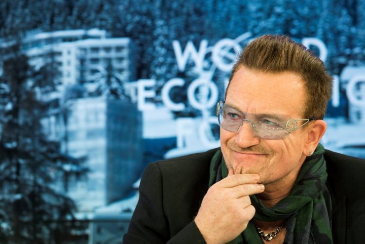 Μπόνο: «Η τρόικα μας πήδ..ξε, αλλά τα καταφέραμε»