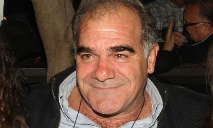 Γιάννης Μποσταντζόγλου: "Υπάρχουν μέρες που δεν έχω λεφτά να βάλω βενζίνη στο μηχανάκι"
