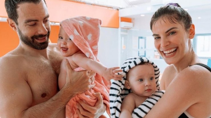 Τανιμανίδης - Μπόμπα: Στο κολυμβητήριο με τις Αριάννα και Φιλίππα [εικόνες]