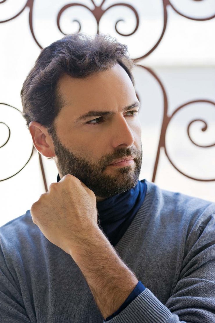 Παναγιώτης Μπουγιούρης: Φανερά μυστικά