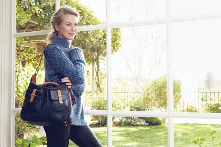 Αυτή είναι η αγαπημένη τσάντα της Naomi Watts