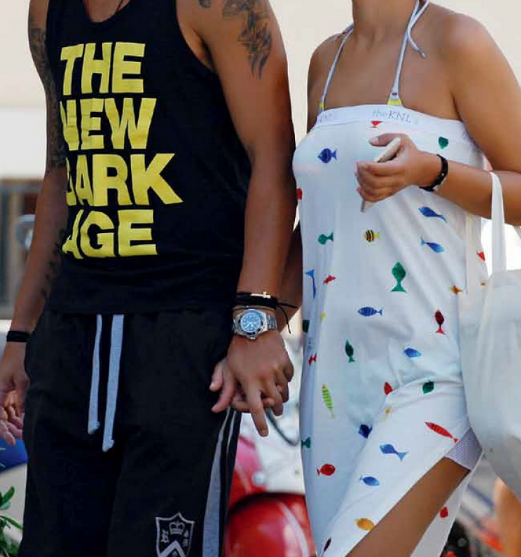 Η δημόσια εκδήλωση του έρωτά τους για επώνυμο ζευγάρι της ελληνικής showbiz!