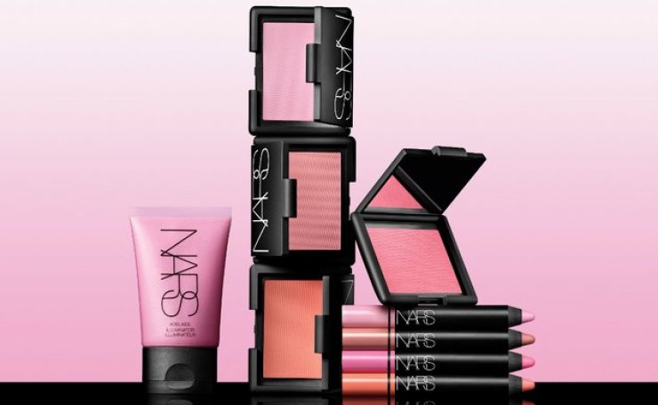 NARS votes for pink
